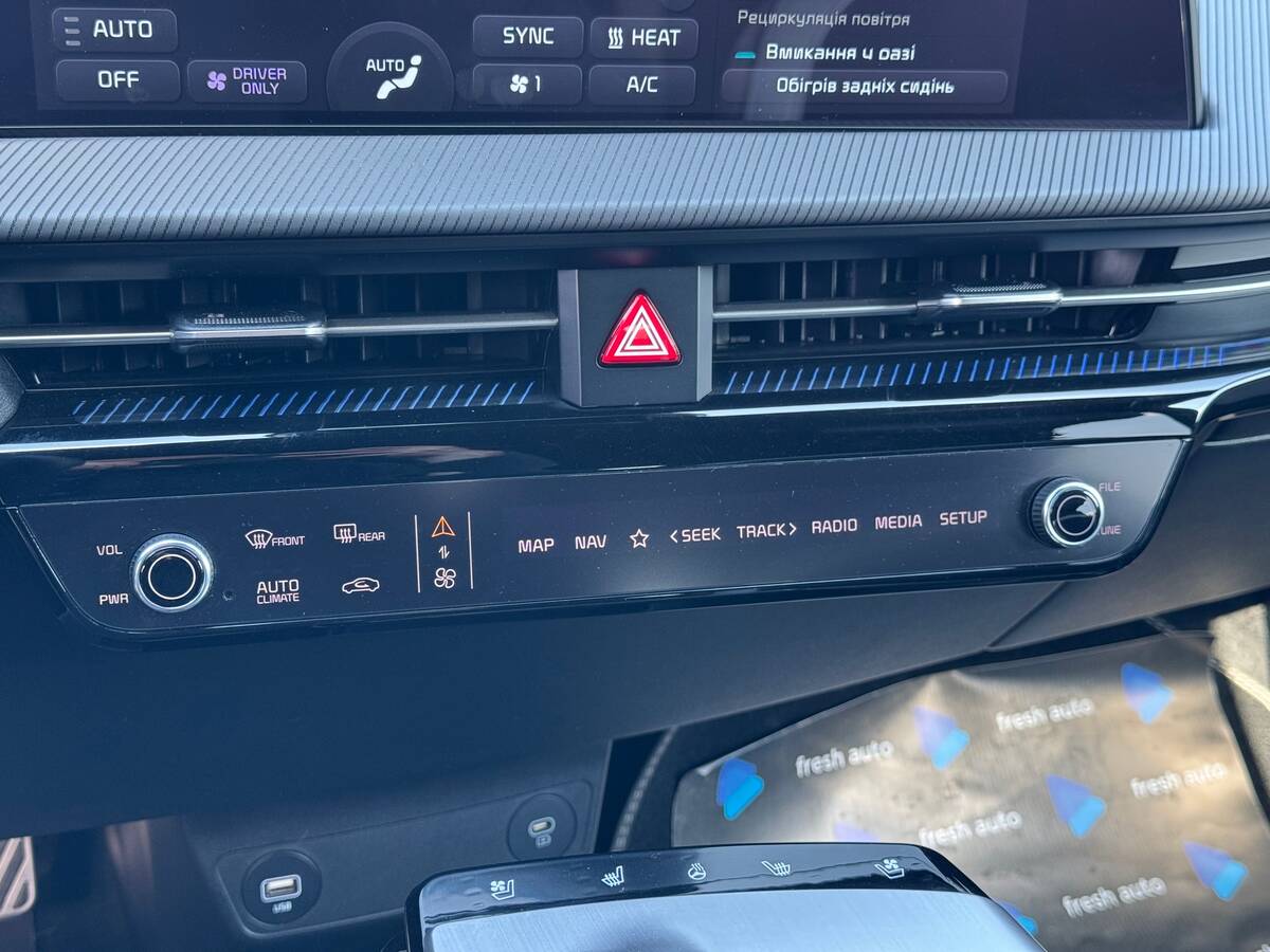 Kia EV6 2021 - Батарея: 77 кВт