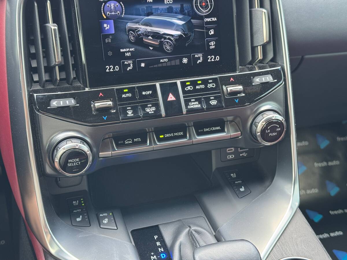 Lexus LX 2022 - Тип кузова: Позашляховик / Кросовер 