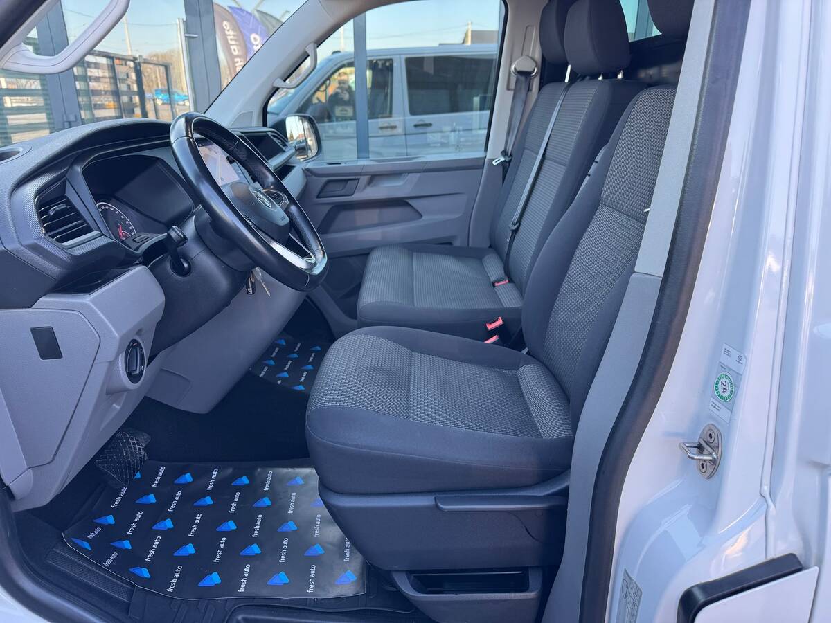Volkswagen Transporter 2020 - fresh avto