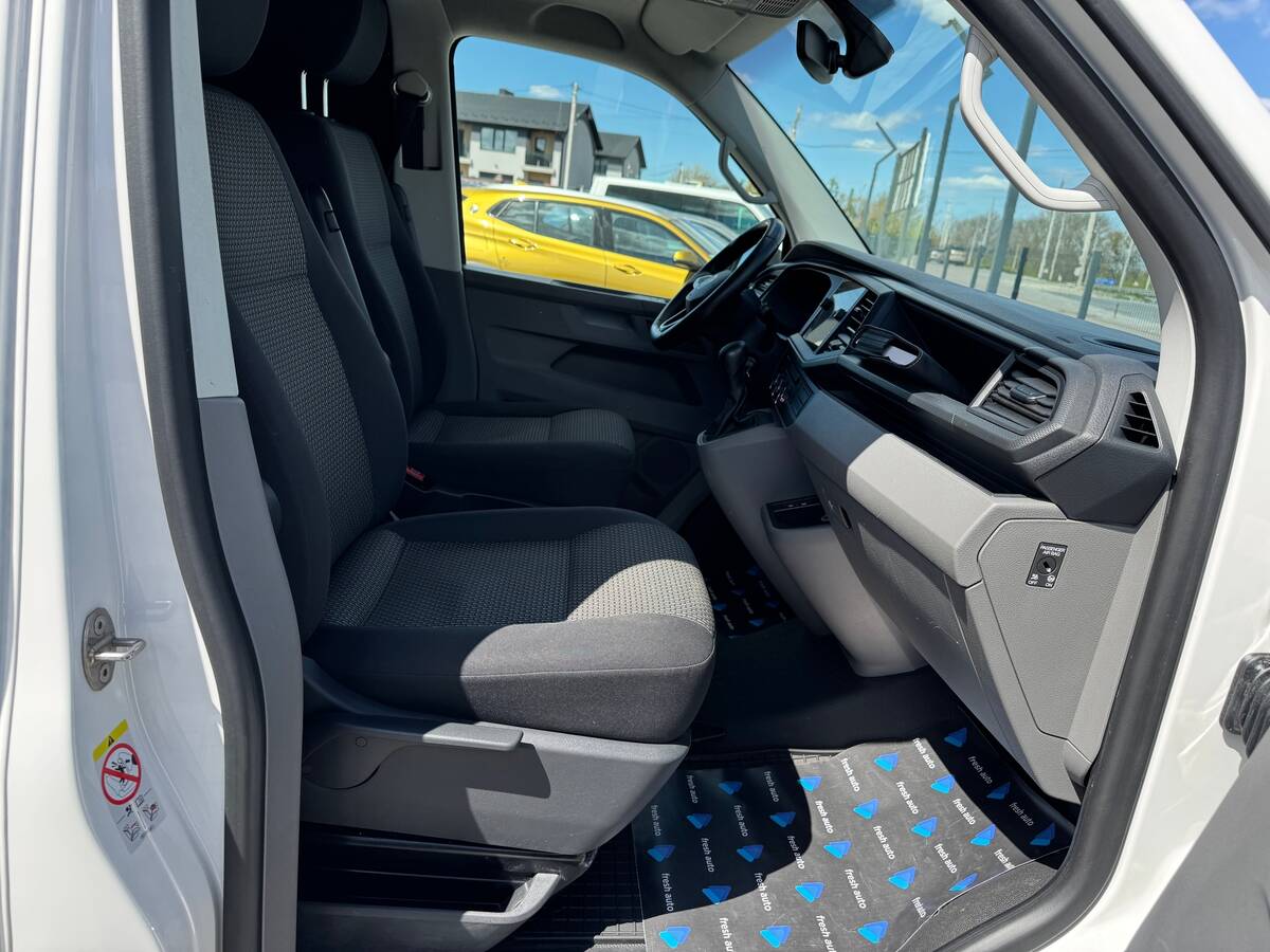 Volkswagen Transporter 2021 - Країна: Німеччина 