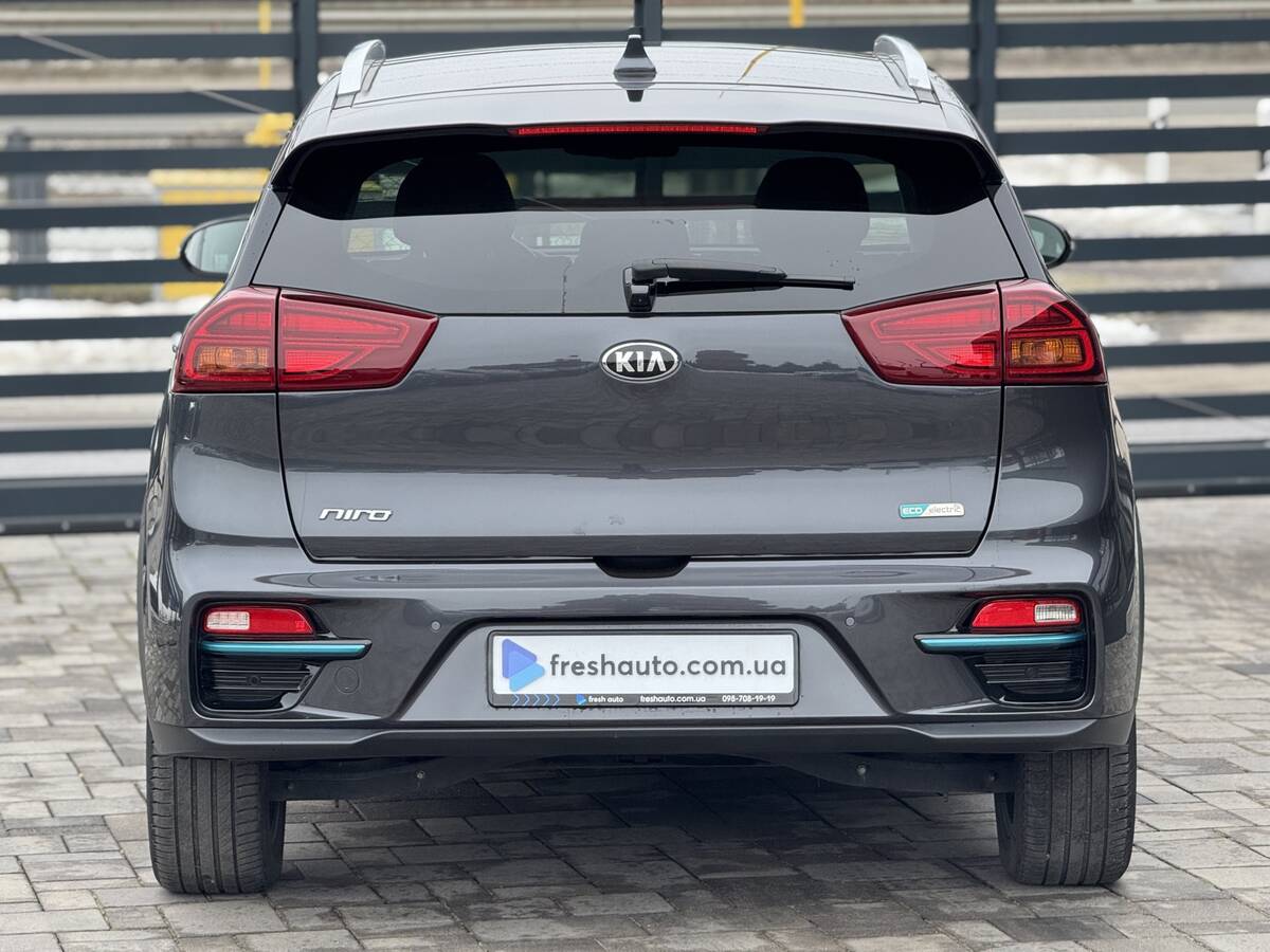 Kia Niro 2020 - Кількість місць: 5 