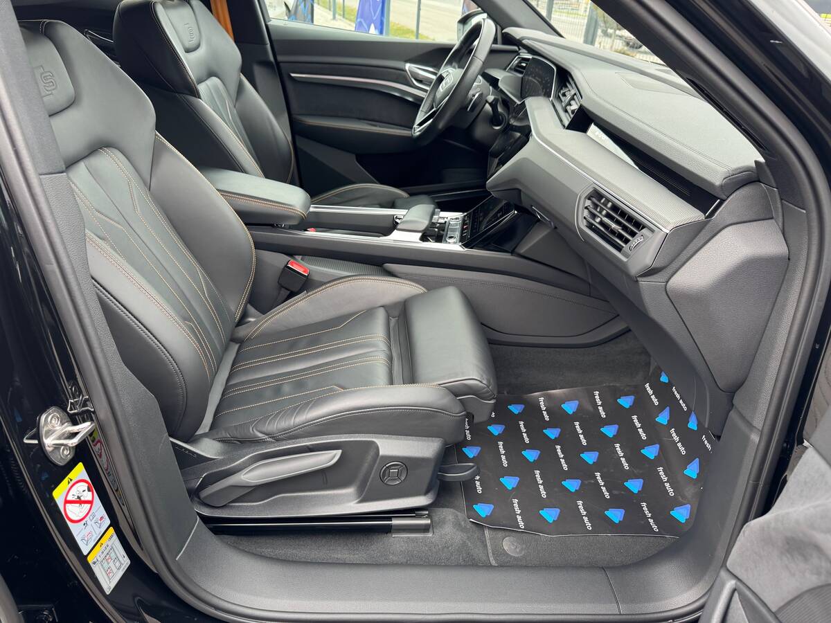 Audi e-tron 2022 - покупка авто