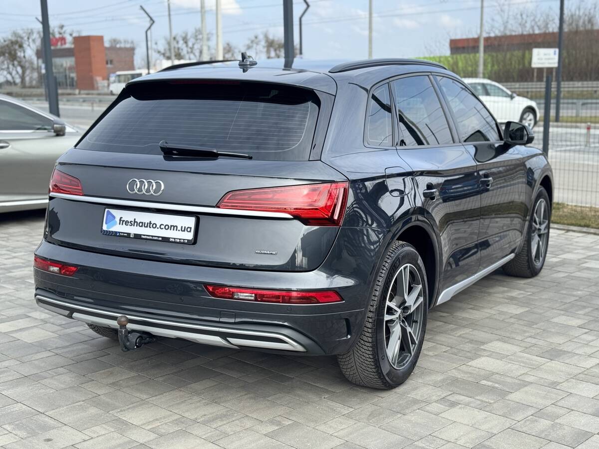 Audi Q5 2021 - fresh auto