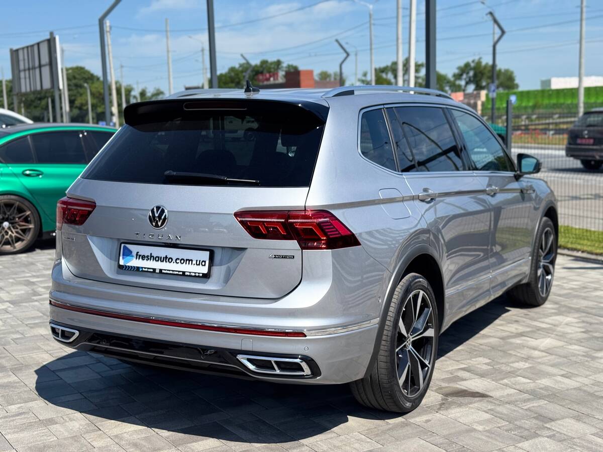 Volkswagen Tiguan Allspace 2022 - Комплектація: R-Line 
