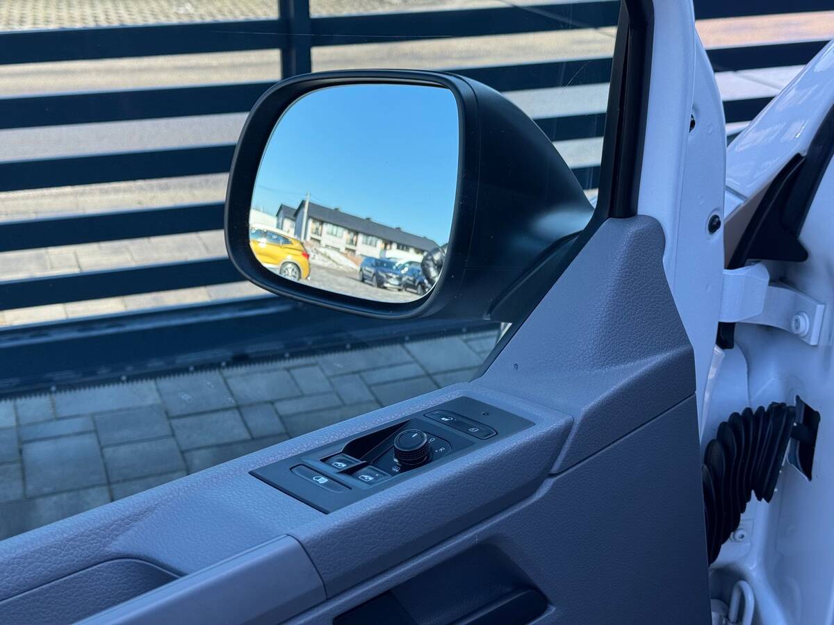 Volkswagen Transporter 2020 - фреш авто рівне