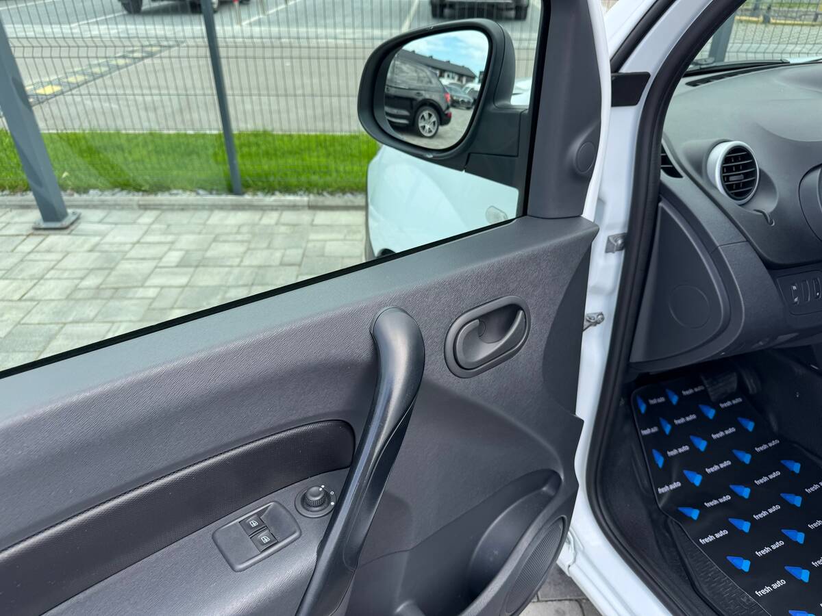 Renault Kangoo 2019 - fresh auto