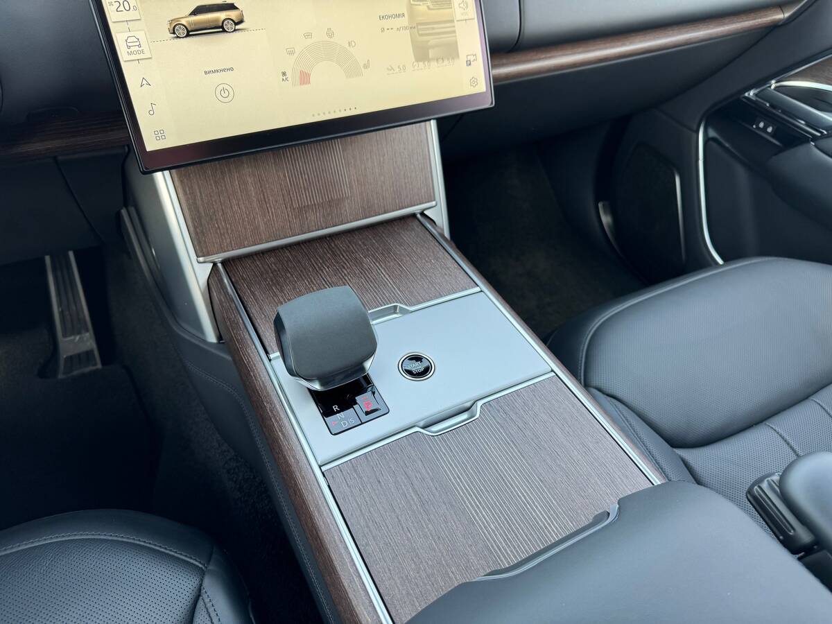 Land Rover Range Rover 2023 - покупка авто
