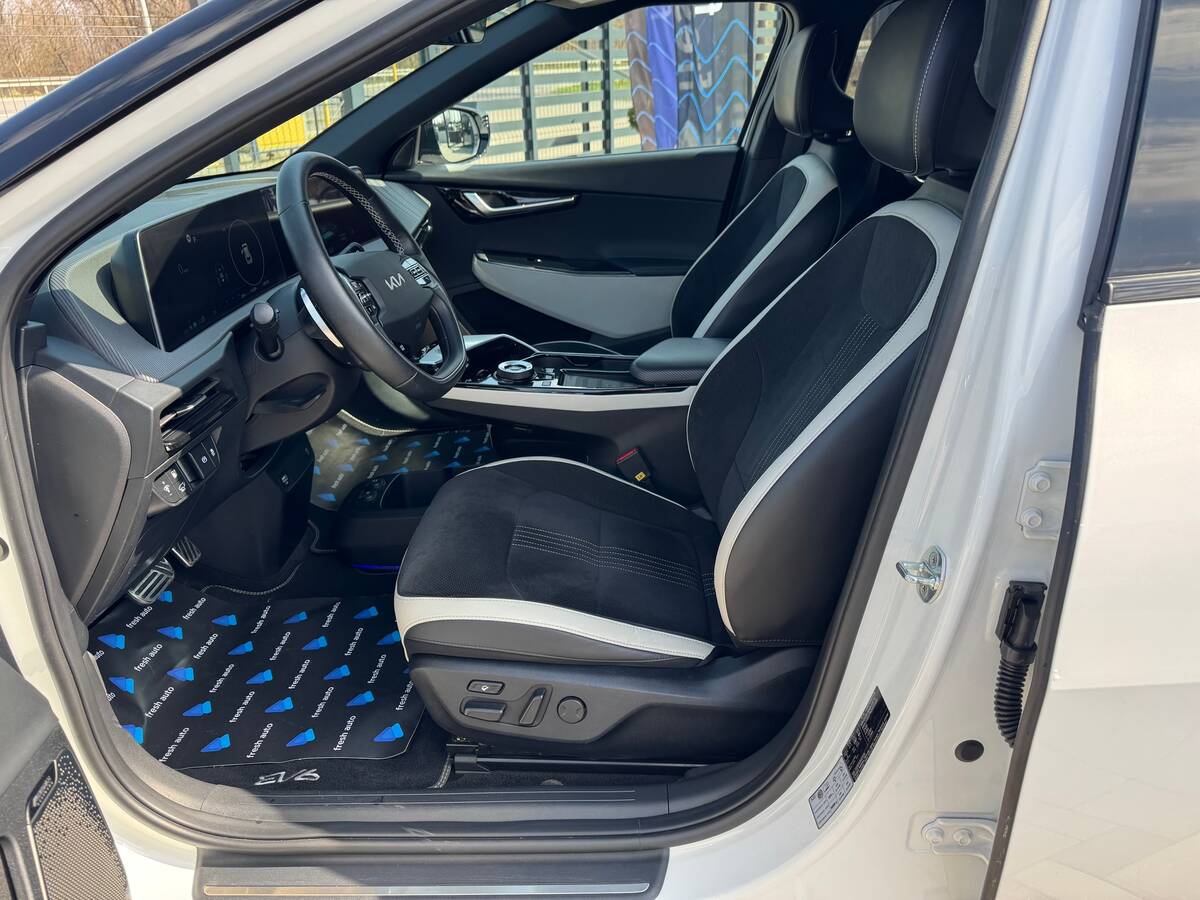 Kia EV6 2021 - Країна: Україна 