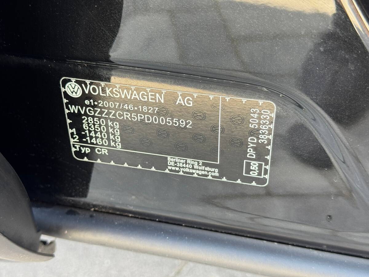 Volkswagen Touareg 2022 - fresh avto