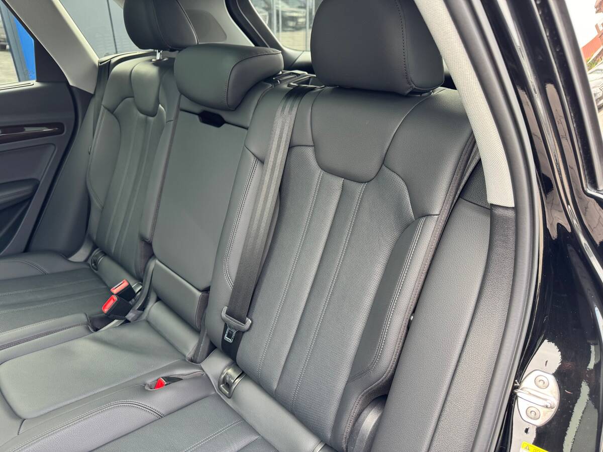 Audi Q5 2019 - Країна: Америка 