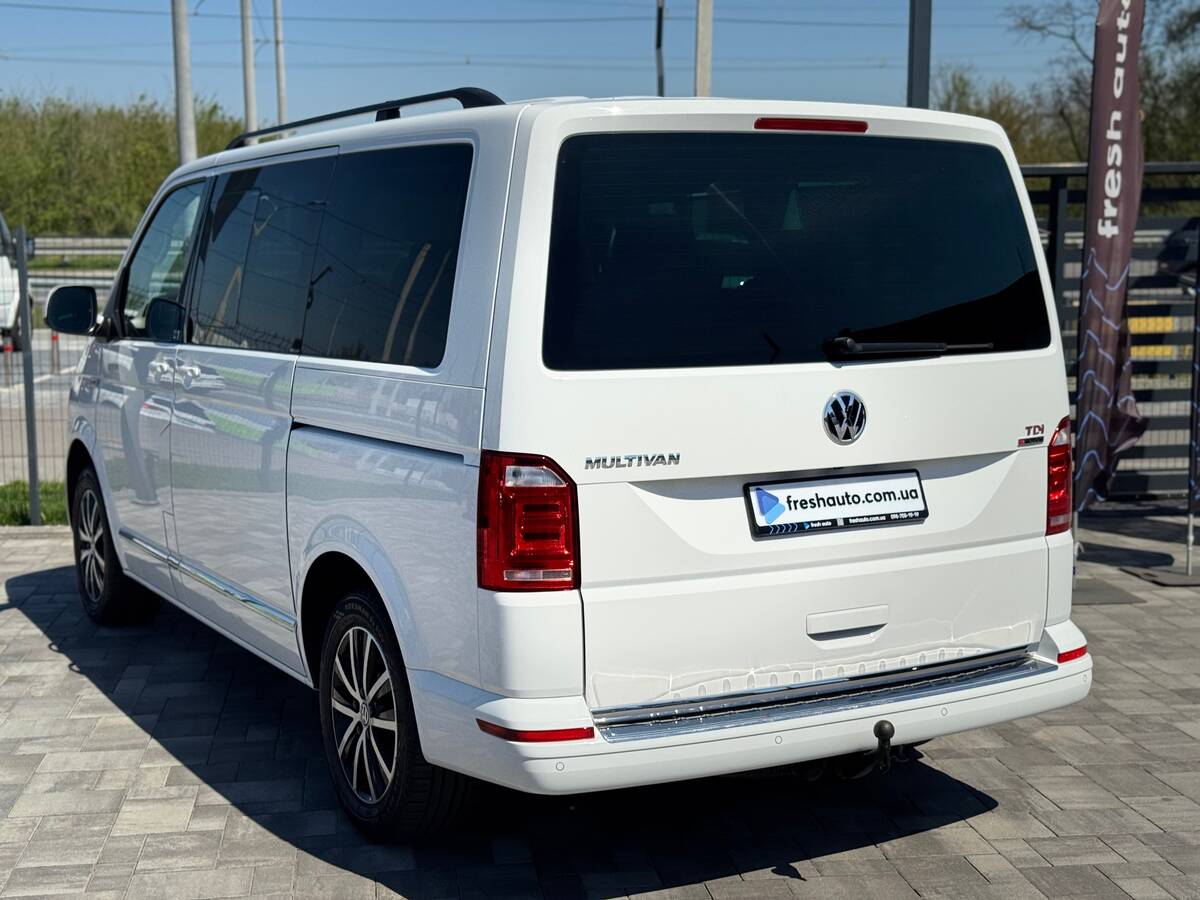 Volkswagen Multivan 2017 - Привід: Повний 