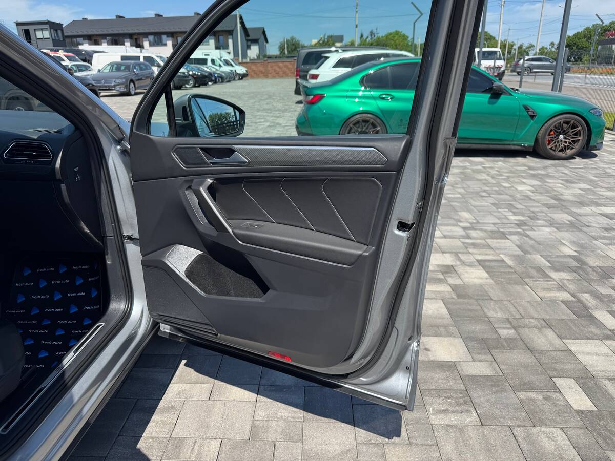 Volkswagen Tiguan Allspace 2022 - фрешавто