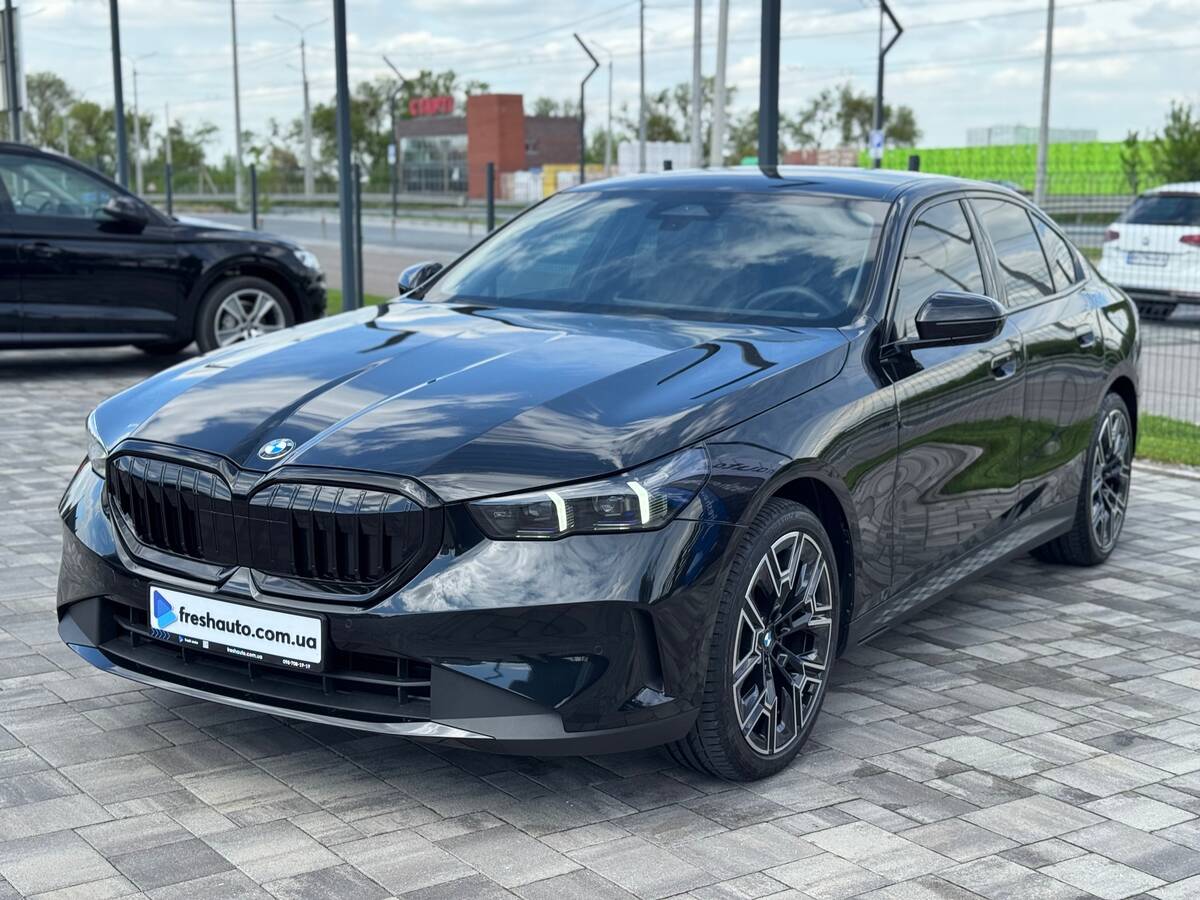 BMW 5 Series 2024 - Коробка передач: Автомат 