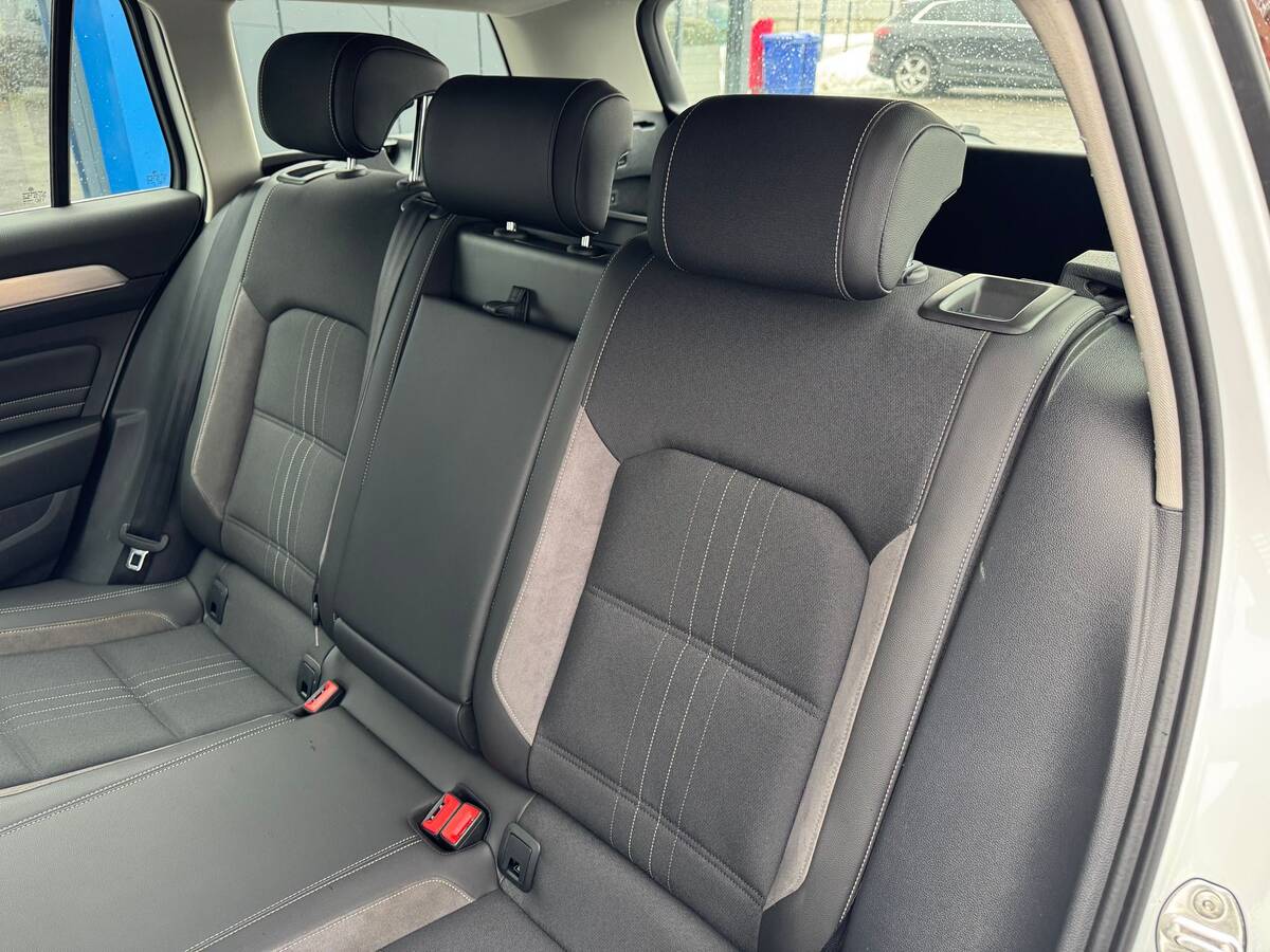 Volkswagen Passat Alltrack 2021 - Об'єм двигуна: 2.0 л.