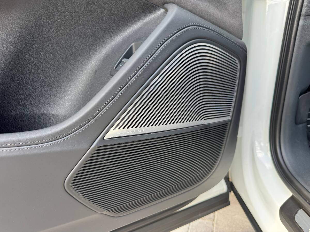 Audi SQ7 2017 - freshauto