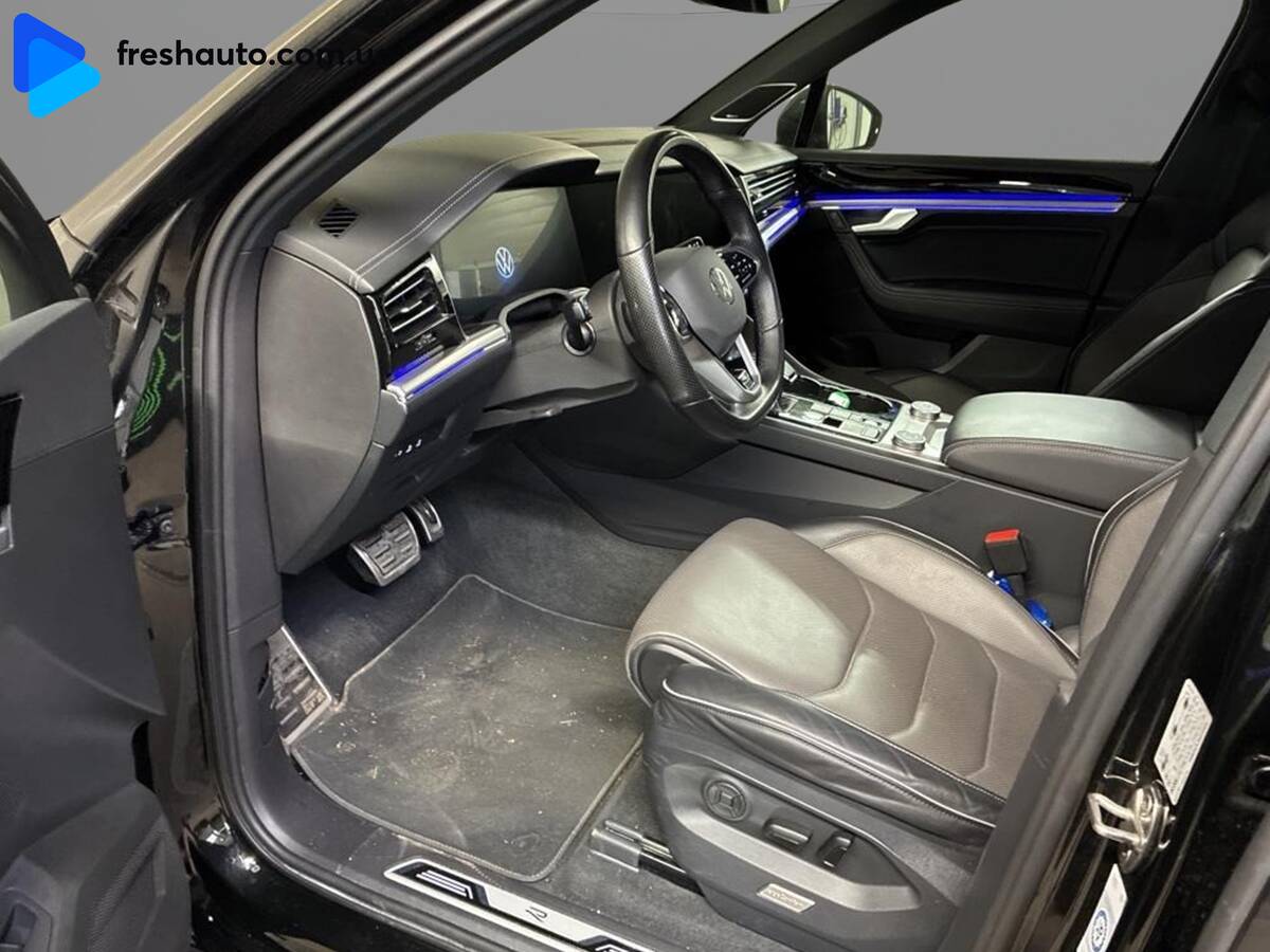 Volkswagen Touareg 2022 - Пробіг: 172 тис. км