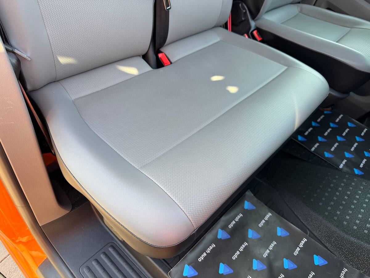 Volkswagen Transporter 2020 - Тип кузова: Minibus 