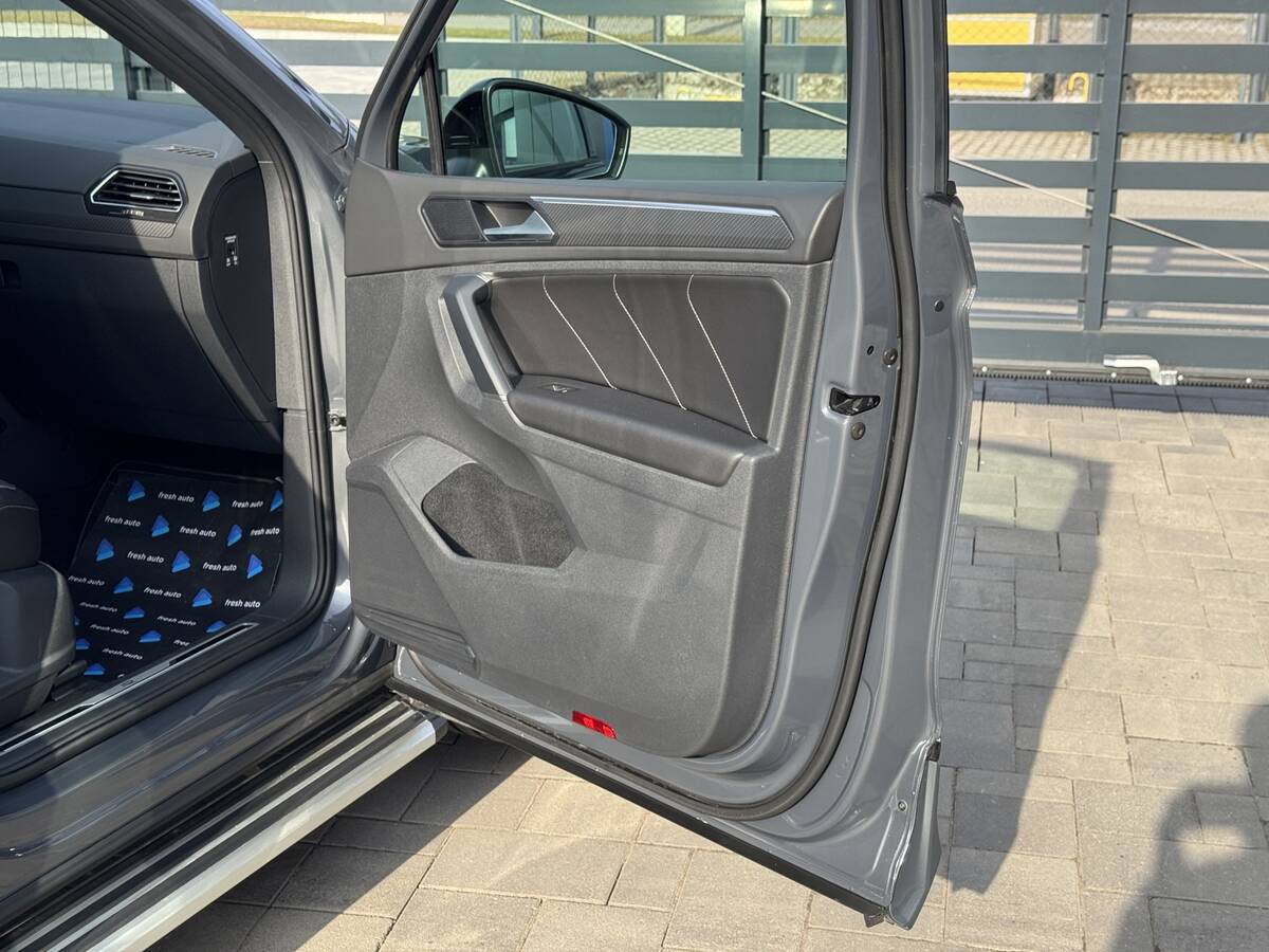 Volkswagen Tiguan 2022 - фрешавто
