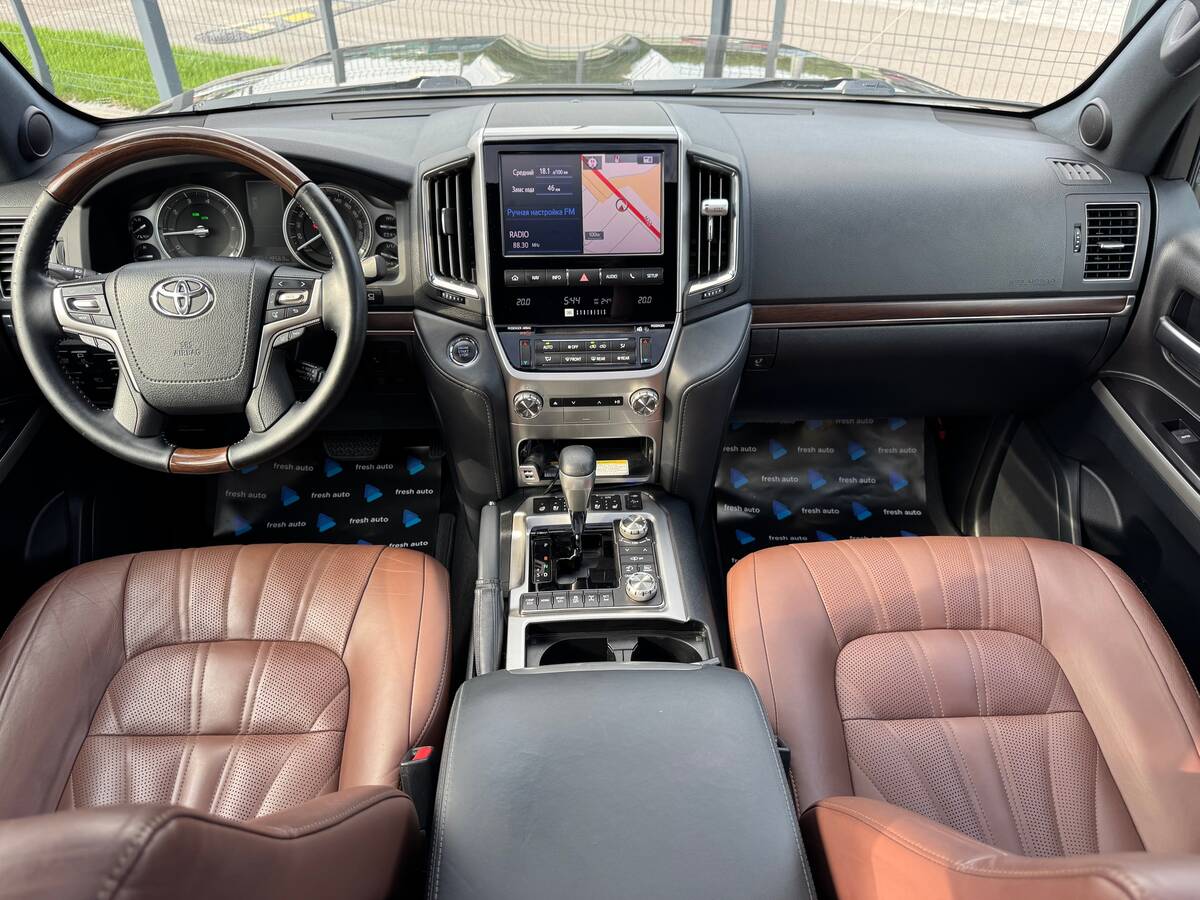 Toyota Land Cruiser 2019