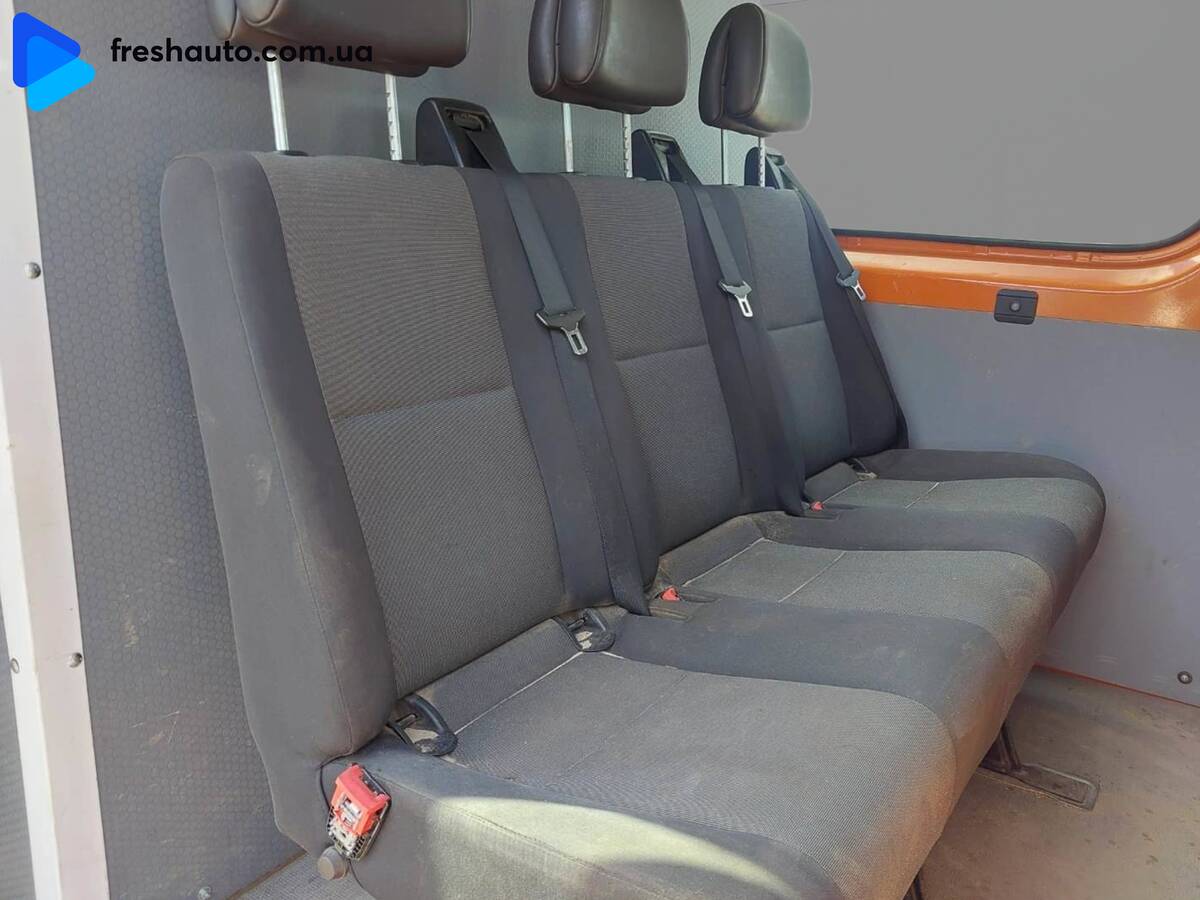 Volkswagen Crafter 2015 - Пробіг: 260 тис. км