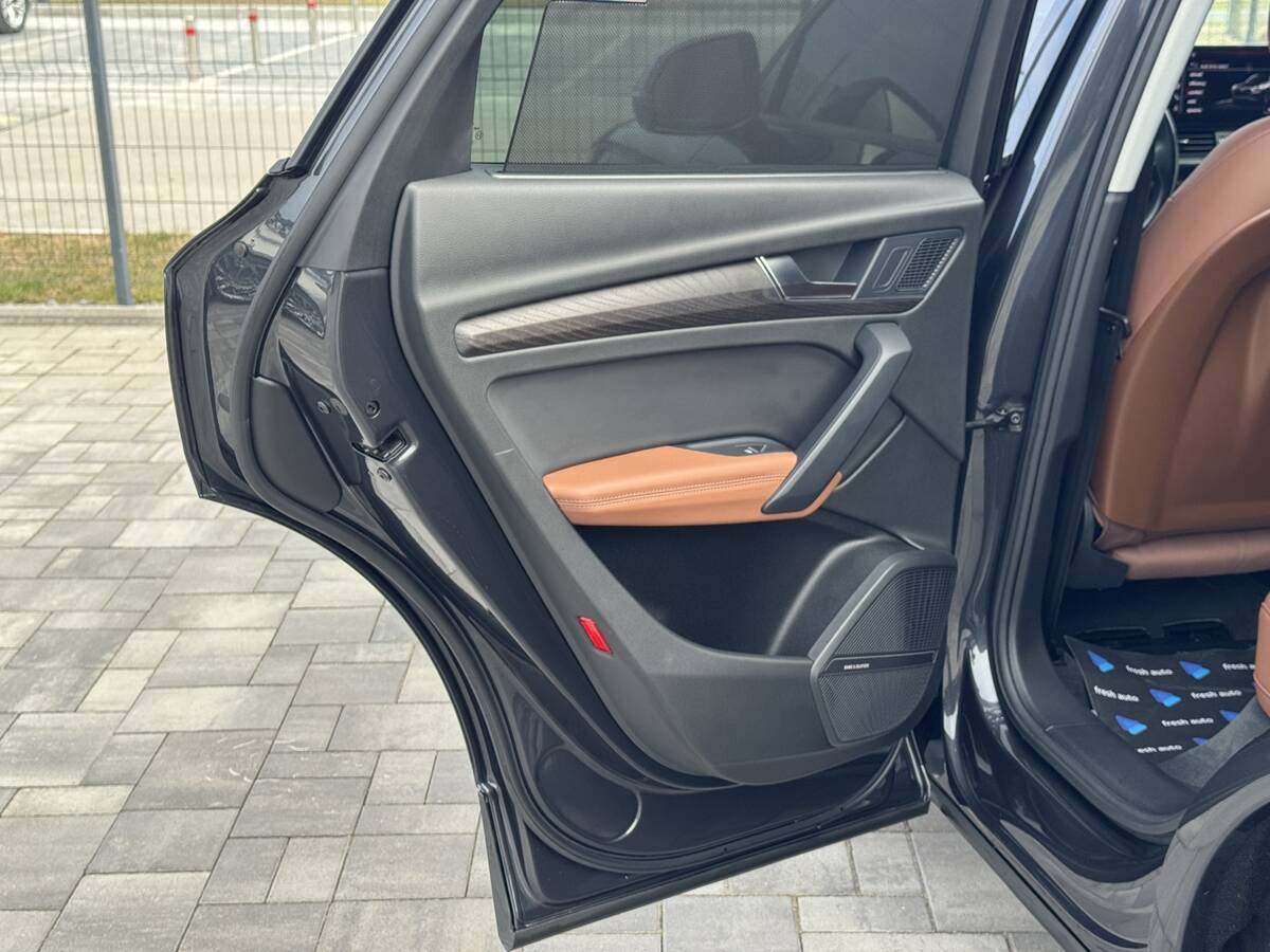 Audi Q5 2021 - Привід: Повний 