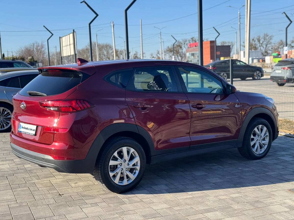 Hyundai Tucson 2019 - Кількість місць: 5 