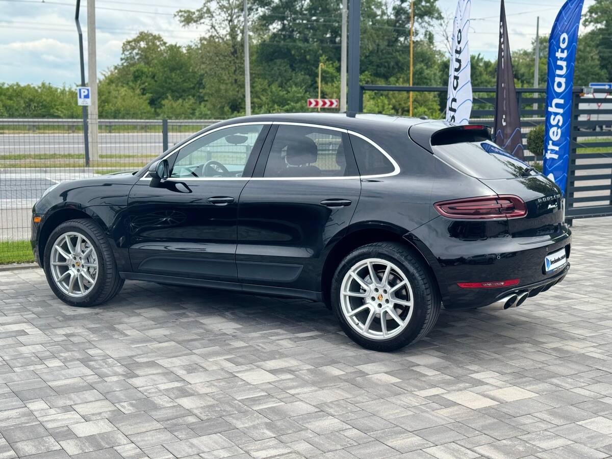 Porsche Macan S 2015 - Потужність: 344 кс