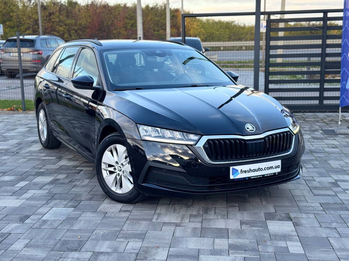 Skoda Octavia 2022 (Шкода Октавія) — фото 1 з 5