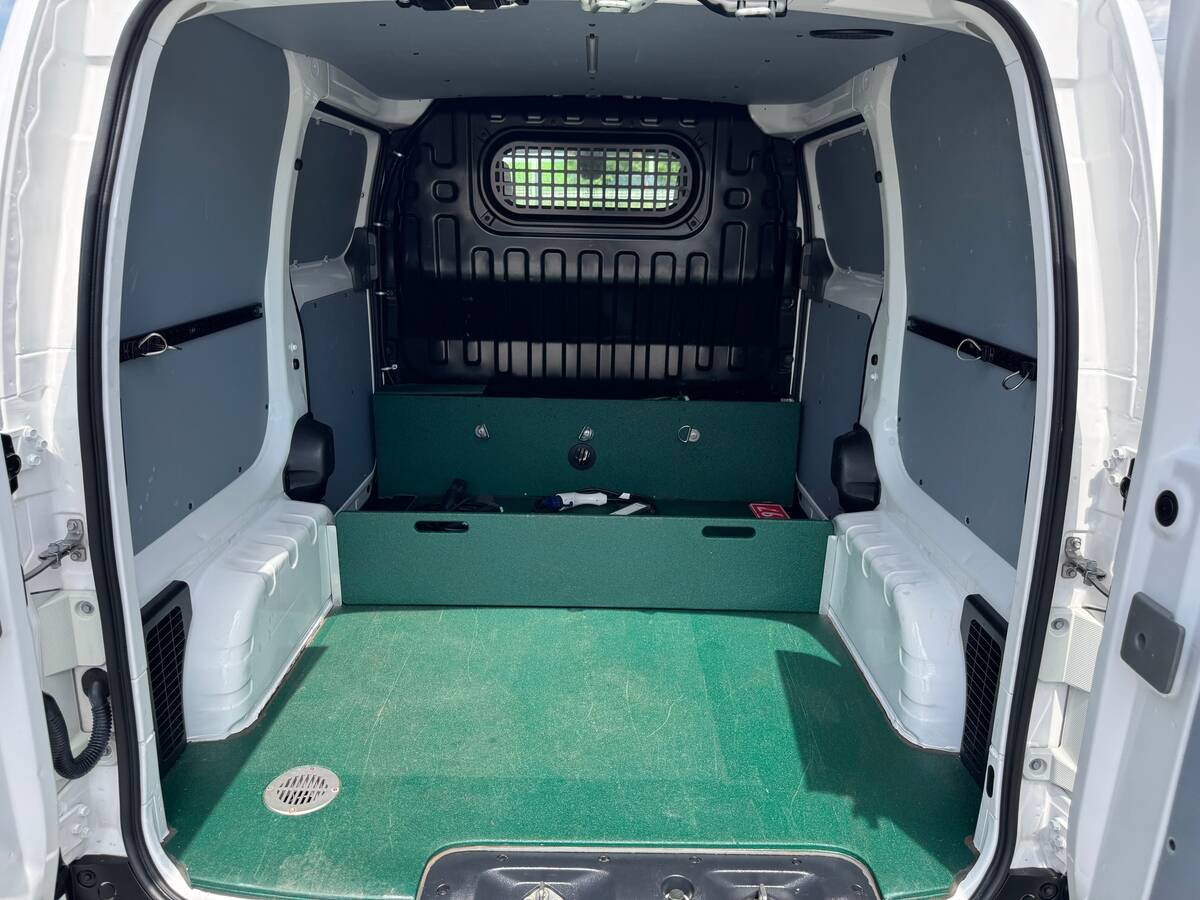 Nissan NV200 2015 (Ніссан NV200) — фото 5 з 5