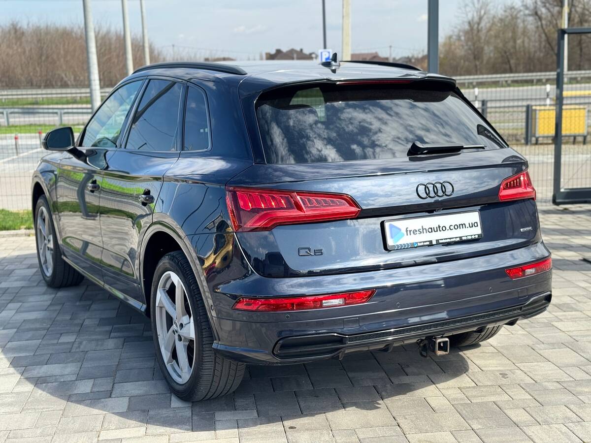 Audi Q5 2020 - Потужність: 252 кс