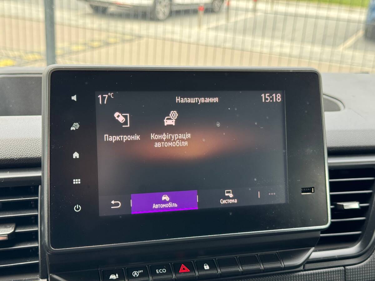 Renault Trafic 2022 - fresh avto