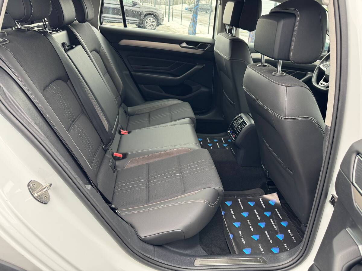 Volkswagen Passat Alltrack 2021 - Місцезнаходження: В Україні 