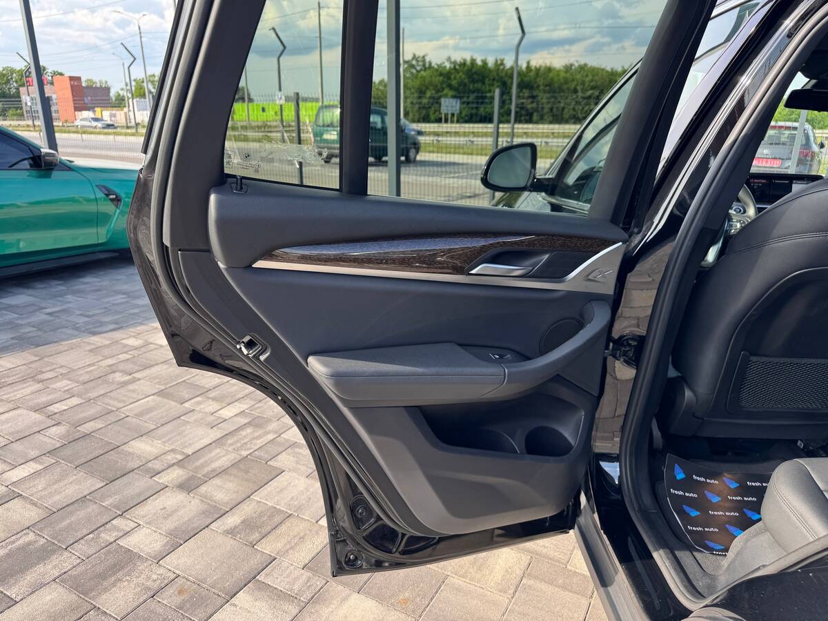 BMW X3 2018 - freshauto