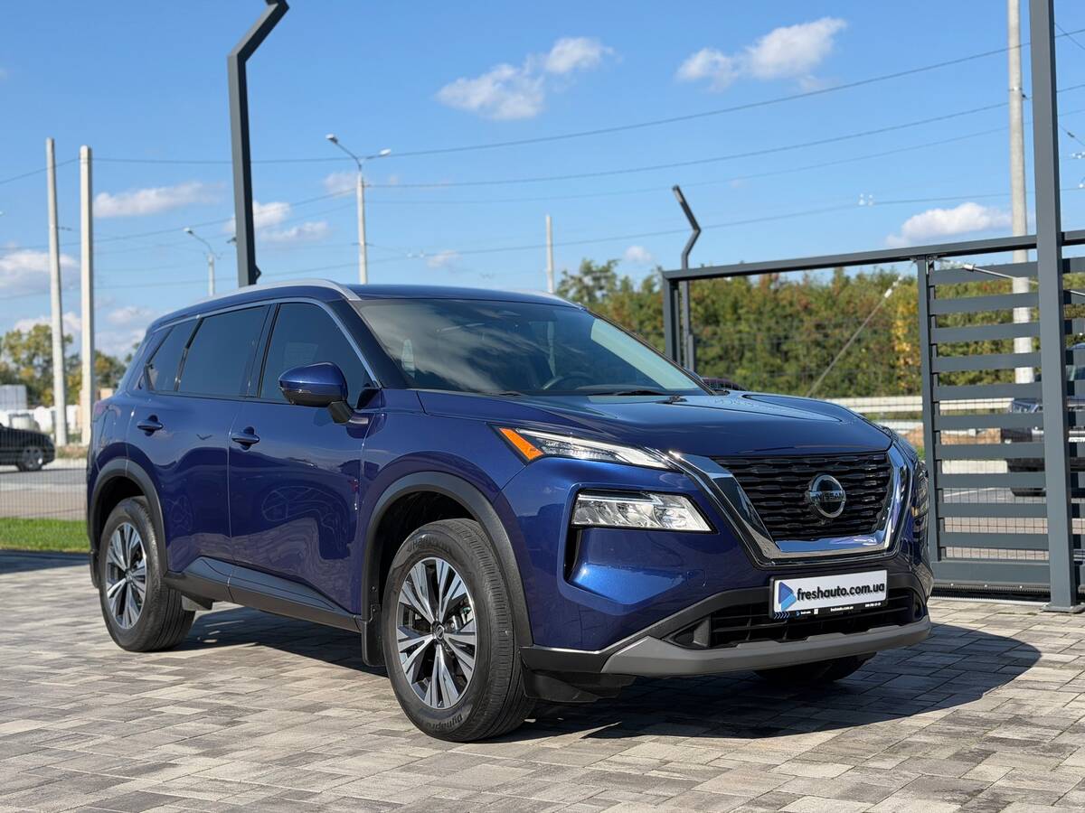 Nissan Rogue 2021 (Ніссан Роуг) — фото 1 з 5