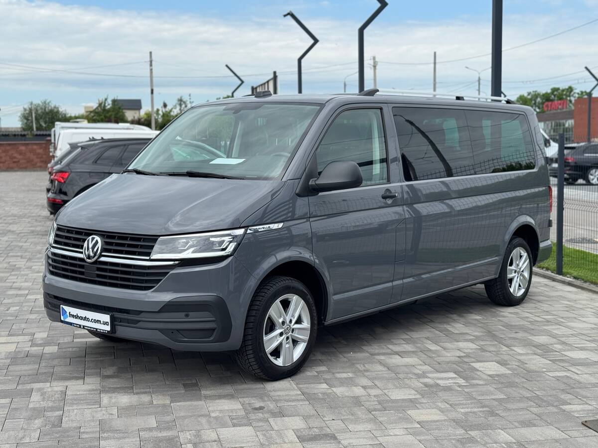 Volkswagen Caravelle 2021 - Кількість місць: 8 