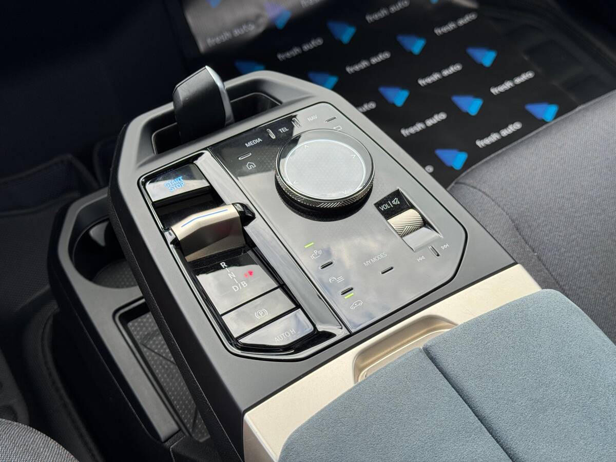 BMW iX 2023 - Місцезнаходження: В Україні 