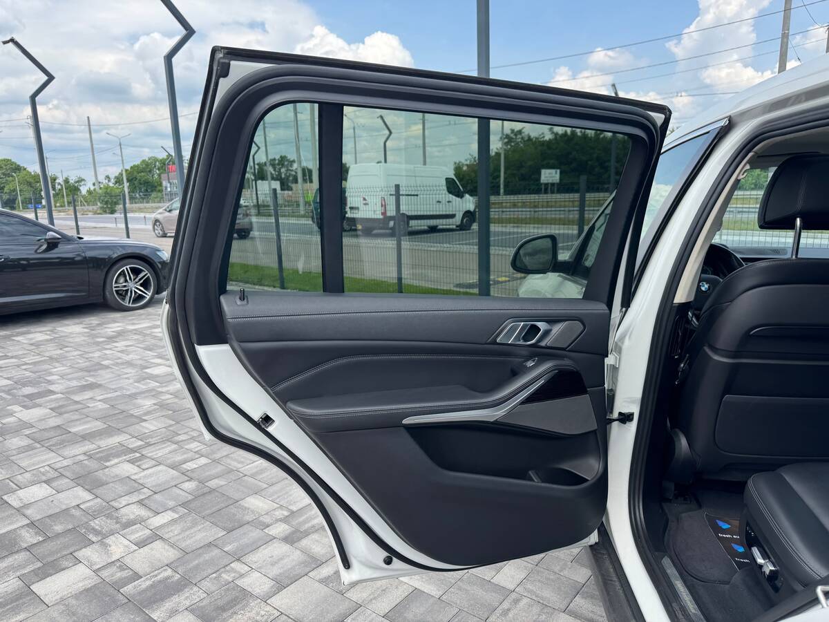 BMW X7 2020 - сайт фреш авто