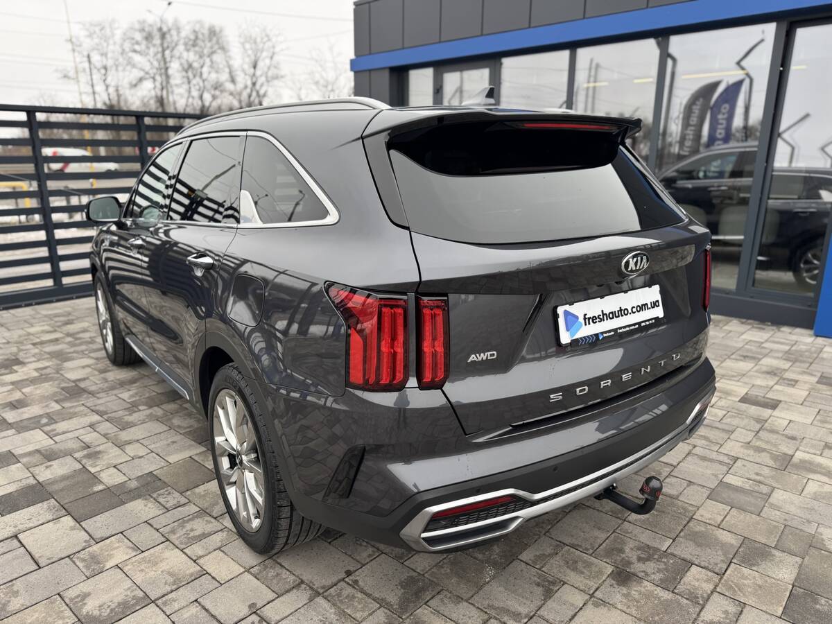 Kia Sorento 2020 - DriveType: All-wheel 