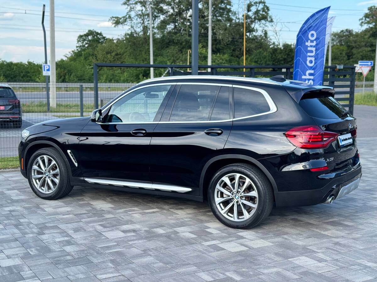 BMW X3 2018 - Тип кузова: SUV / Crossover 