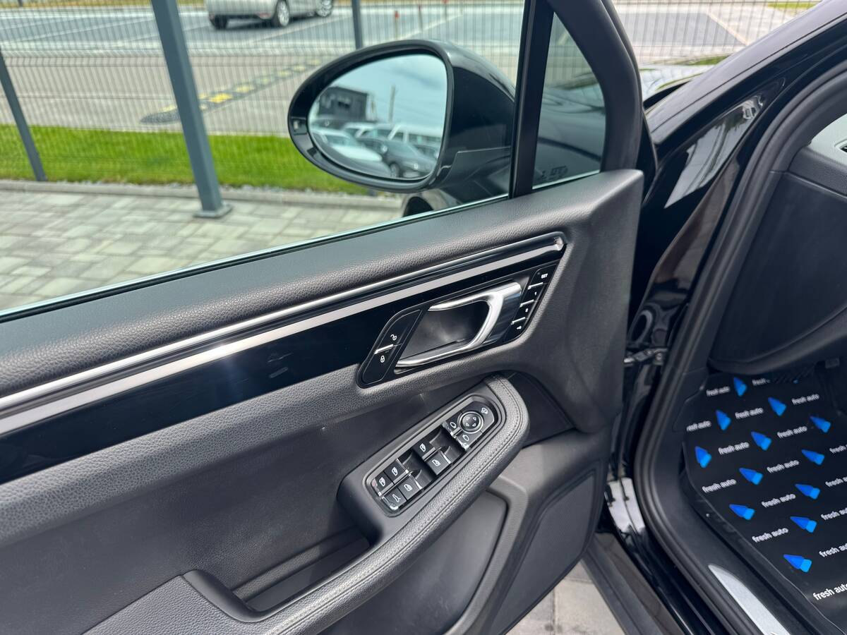 Porsche Macan S 2015 - fresh auto