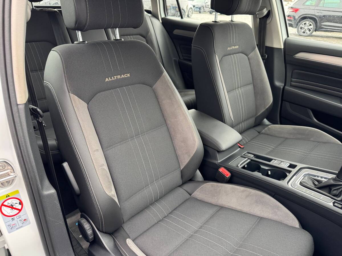Volkswagen Passat Alltrack 2021 - freshauto