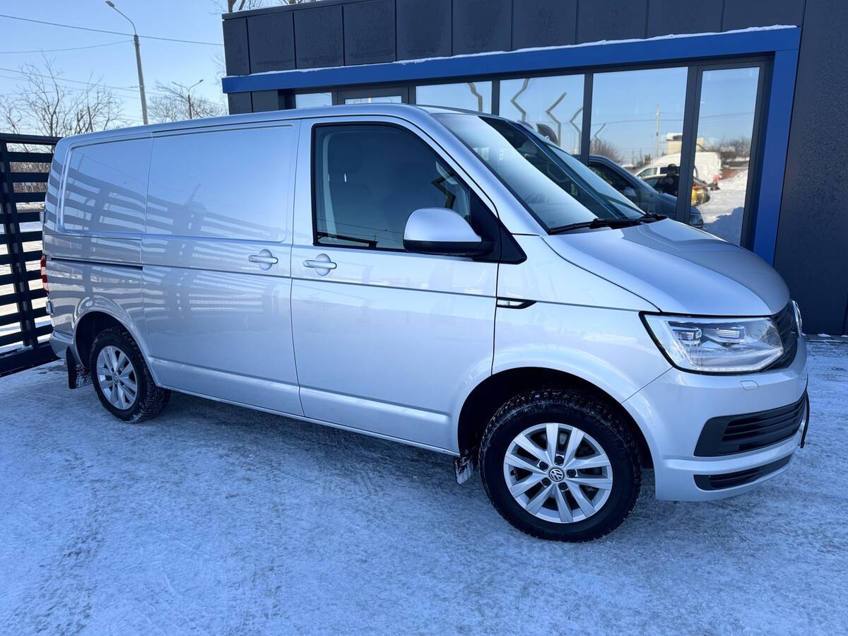 Volkswagen Transporter 2019 - Країна: Швеція 
