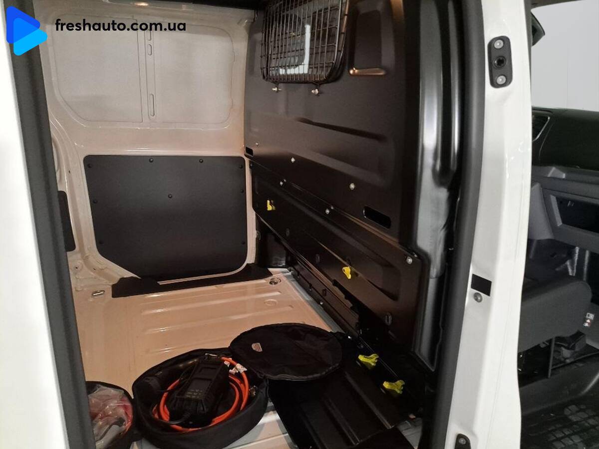Toyota Proace 2021 - Transmission: Automatic 