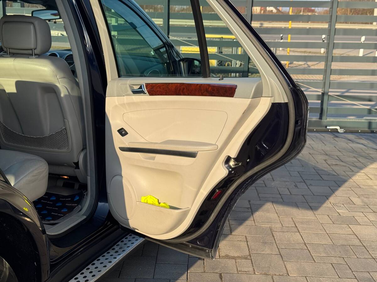 Mercedes-Benz ML 2005 - Країна: Україна 