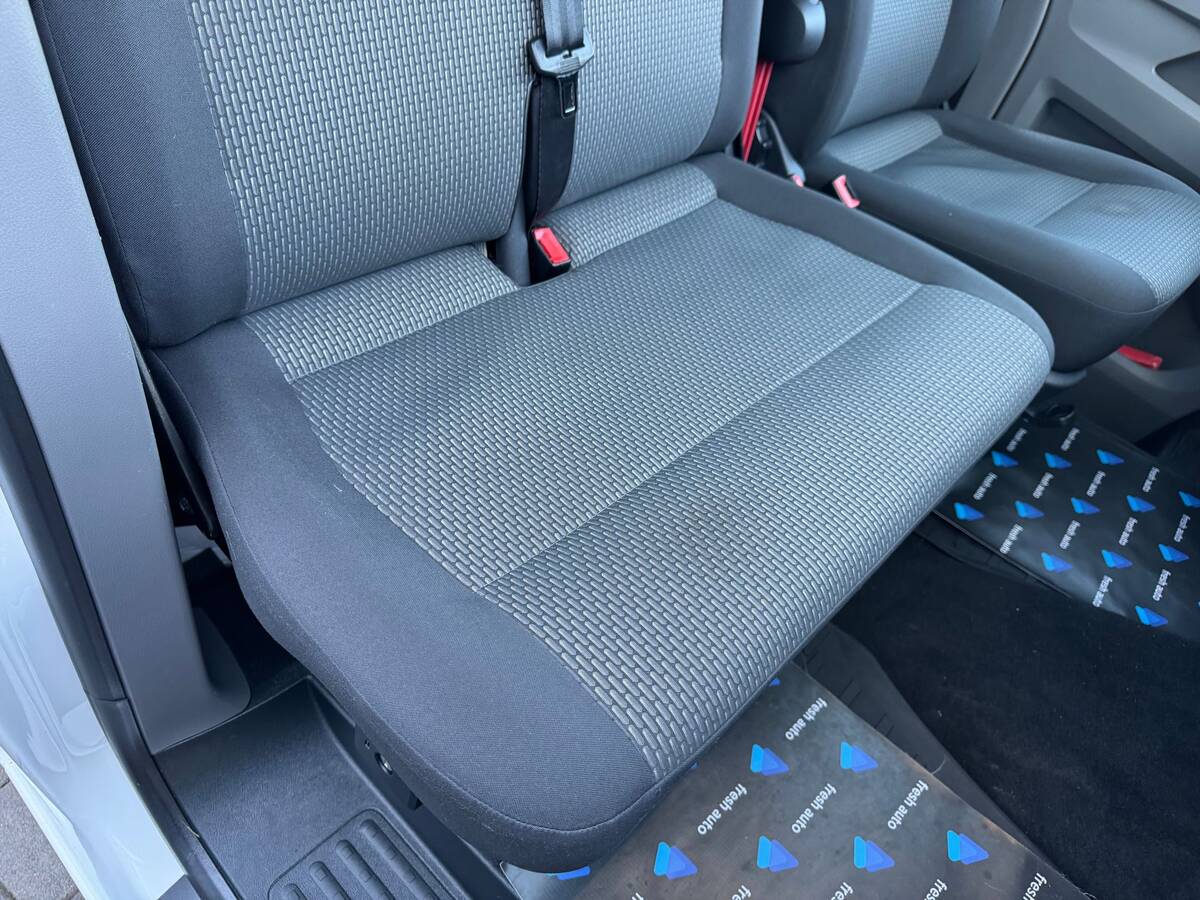 Volkswagen Transporter 2020 - freshauto