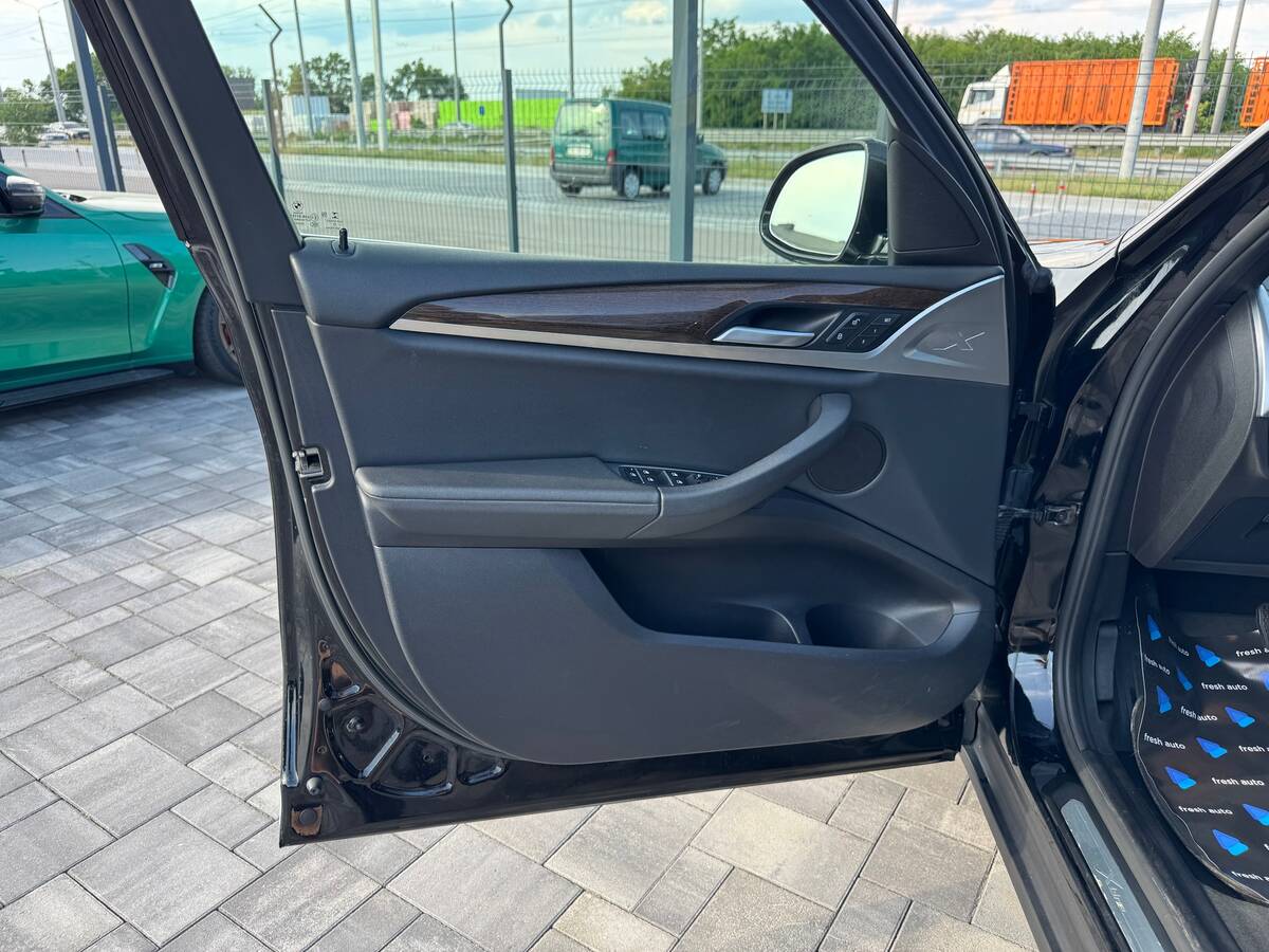 BMW X3 2018 - freshauto