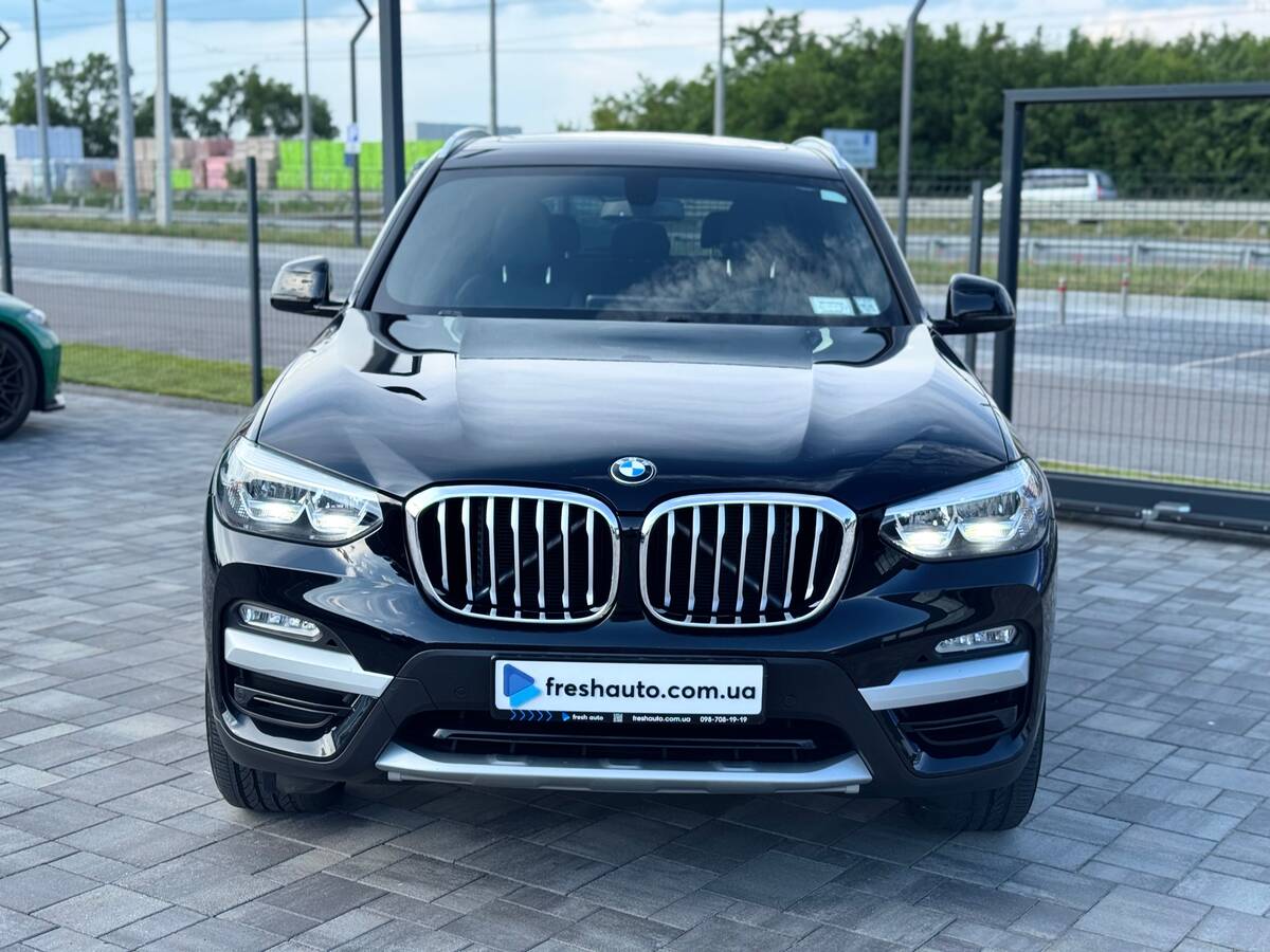 BMW X3 2018 - Тип авто: Passengers 