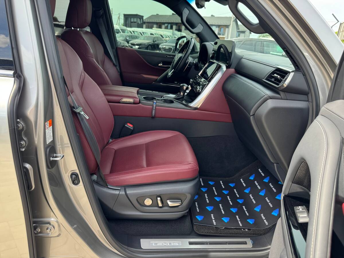 Lexus LX 2022 - fresh avto