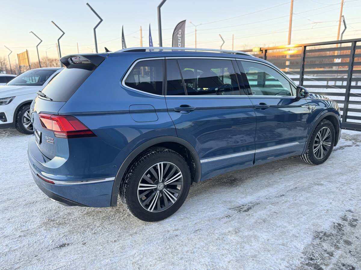 Volkswagen Tiguan 2018 - Тип кузова: Кросовер 