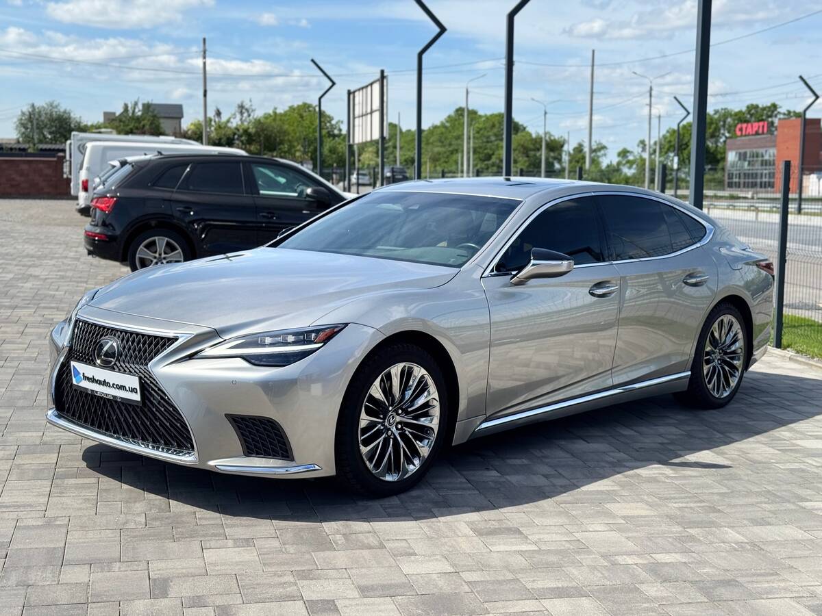 Lexus LS500 2022 - Пробіг: 12 тис. км